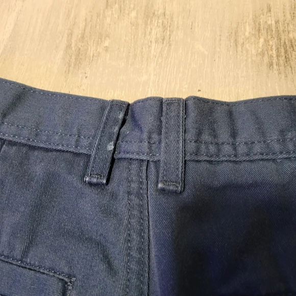 Freeworld Shorts Size 30 - Picture 4 of 6